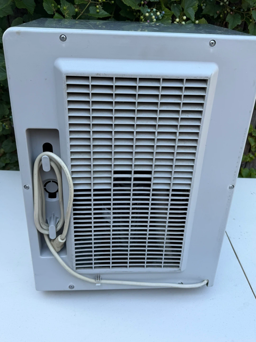 LG Dehumidifier - photo 5