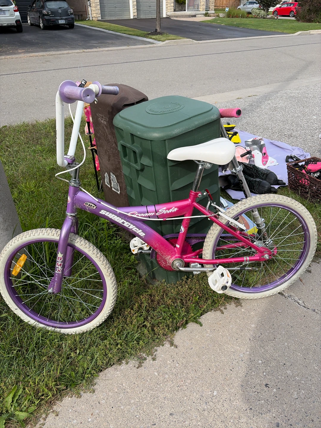 Supercycle Cream Soda BMX Bicycle