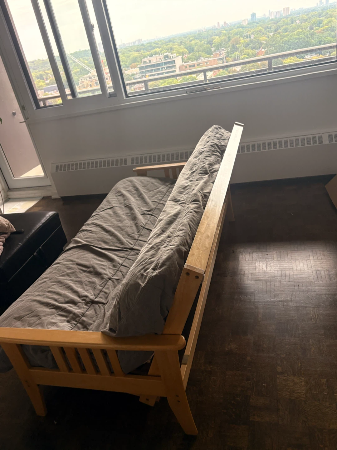 Wooden Frame Futon with Grey Mattress