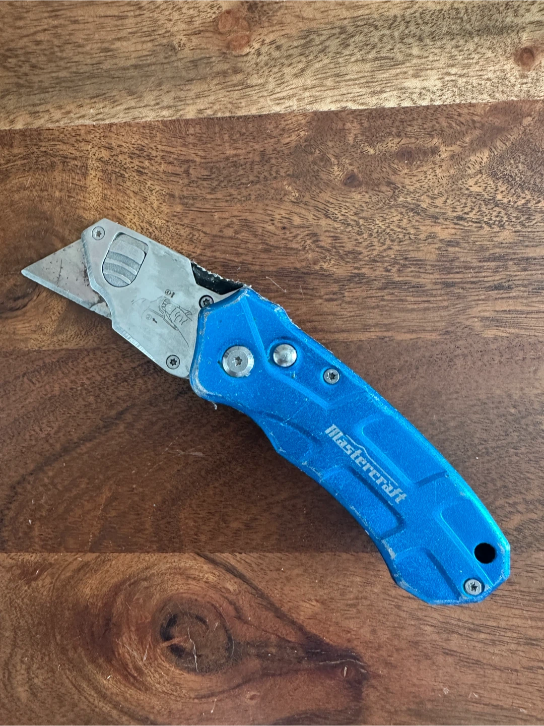 Mastercraft folding utility knife
