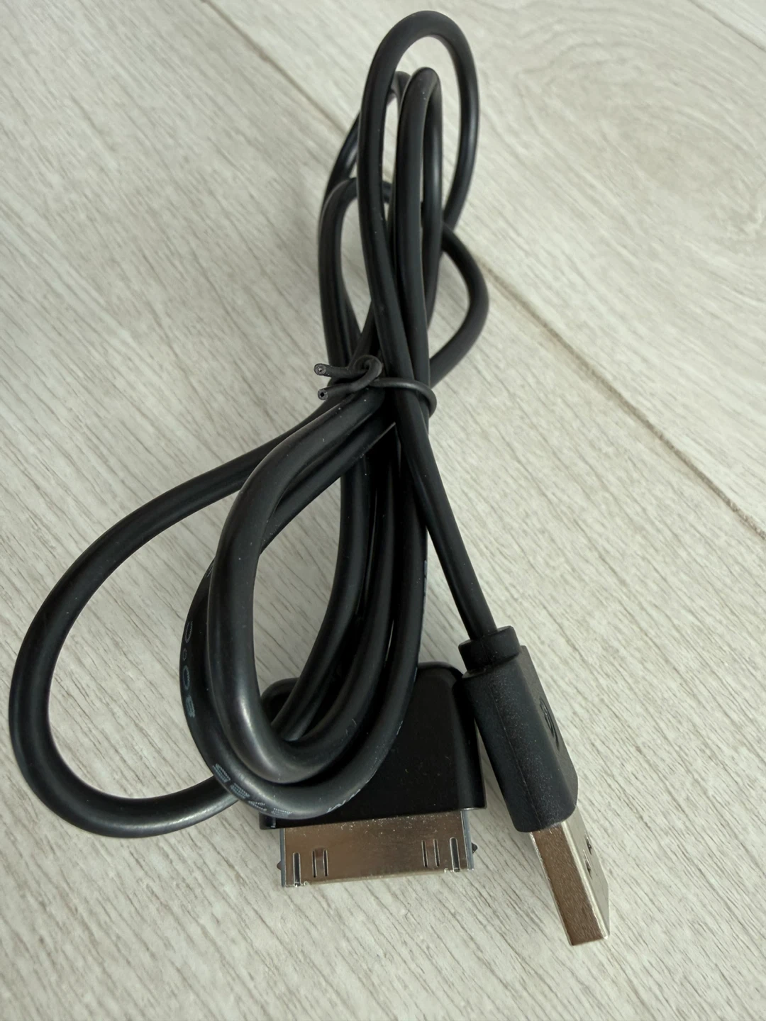 Samsung 30-Pin to USB Charging Cable