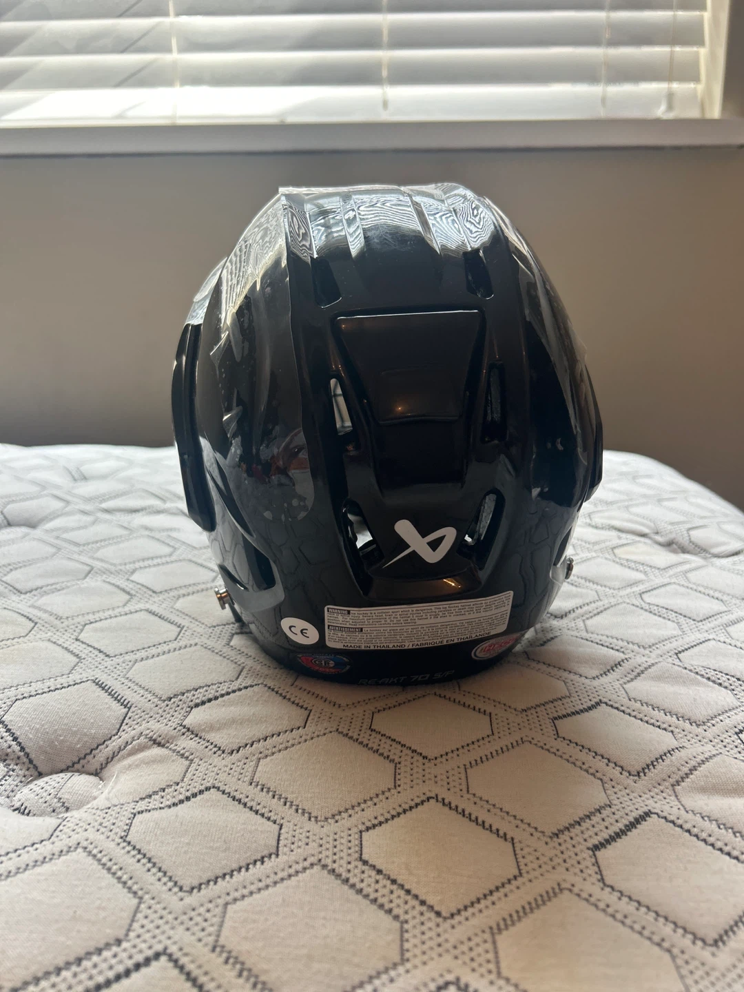 Bauer Re-Akt 70 Hockey Helmet with Cage - photo 3