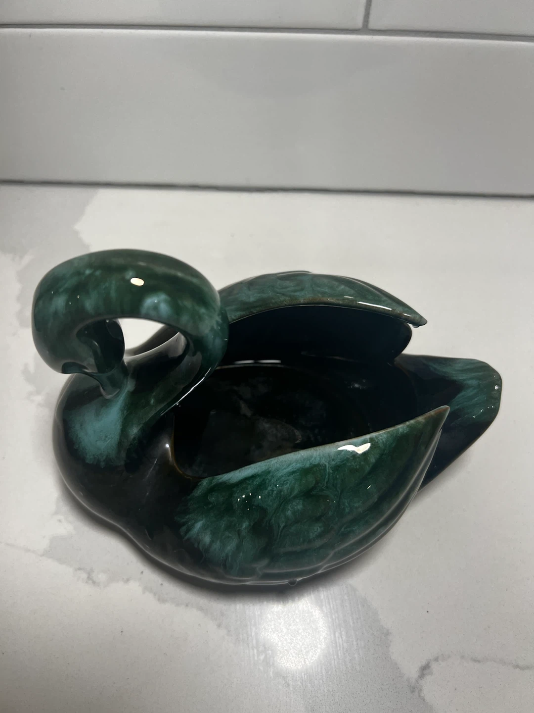 Vintage Blue Mountain Pottery Swan - photo 2