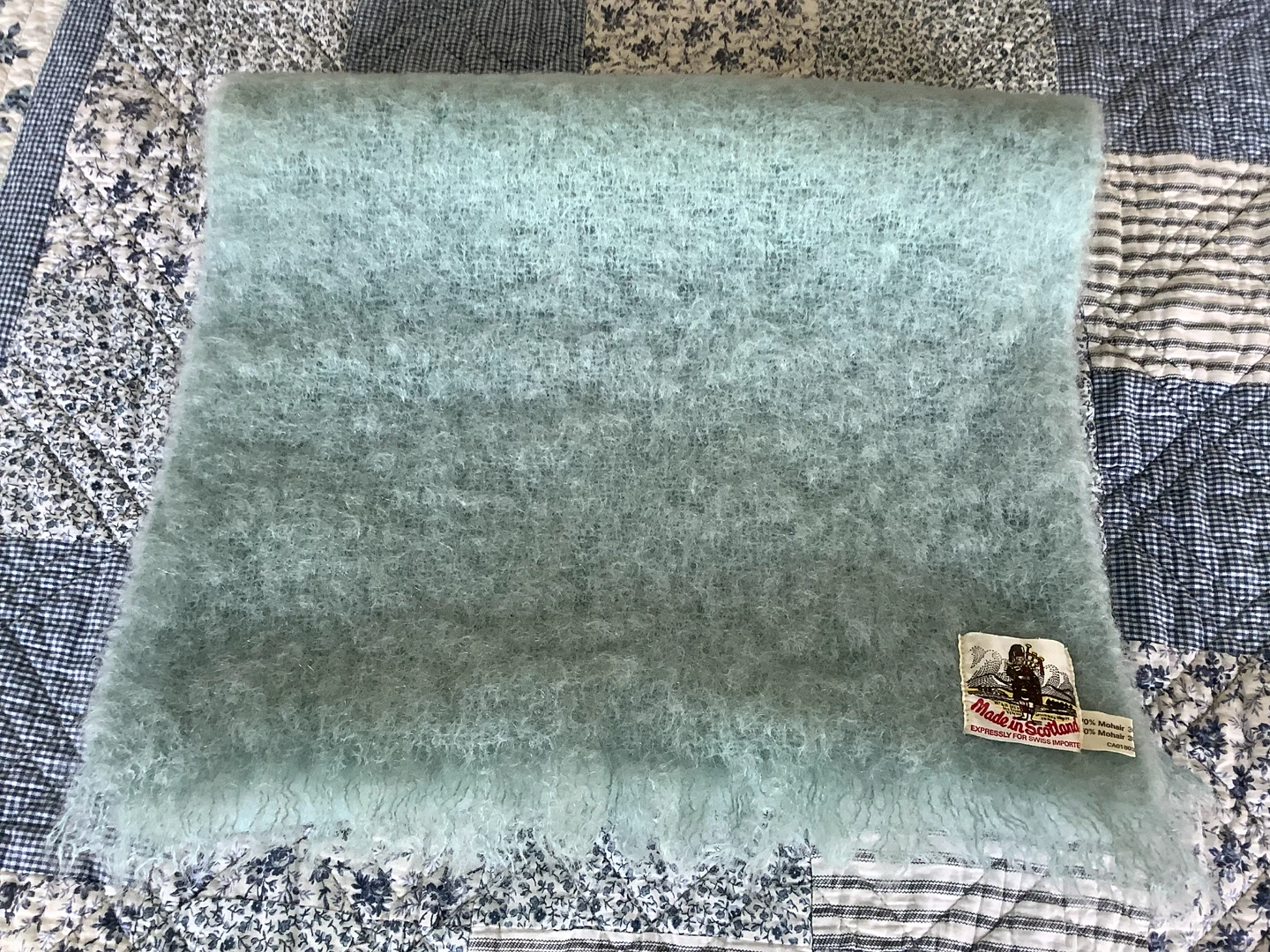 Vt Md in Scotland 70% Mohair & 30% Wool Shawl 🐞 - photo 3