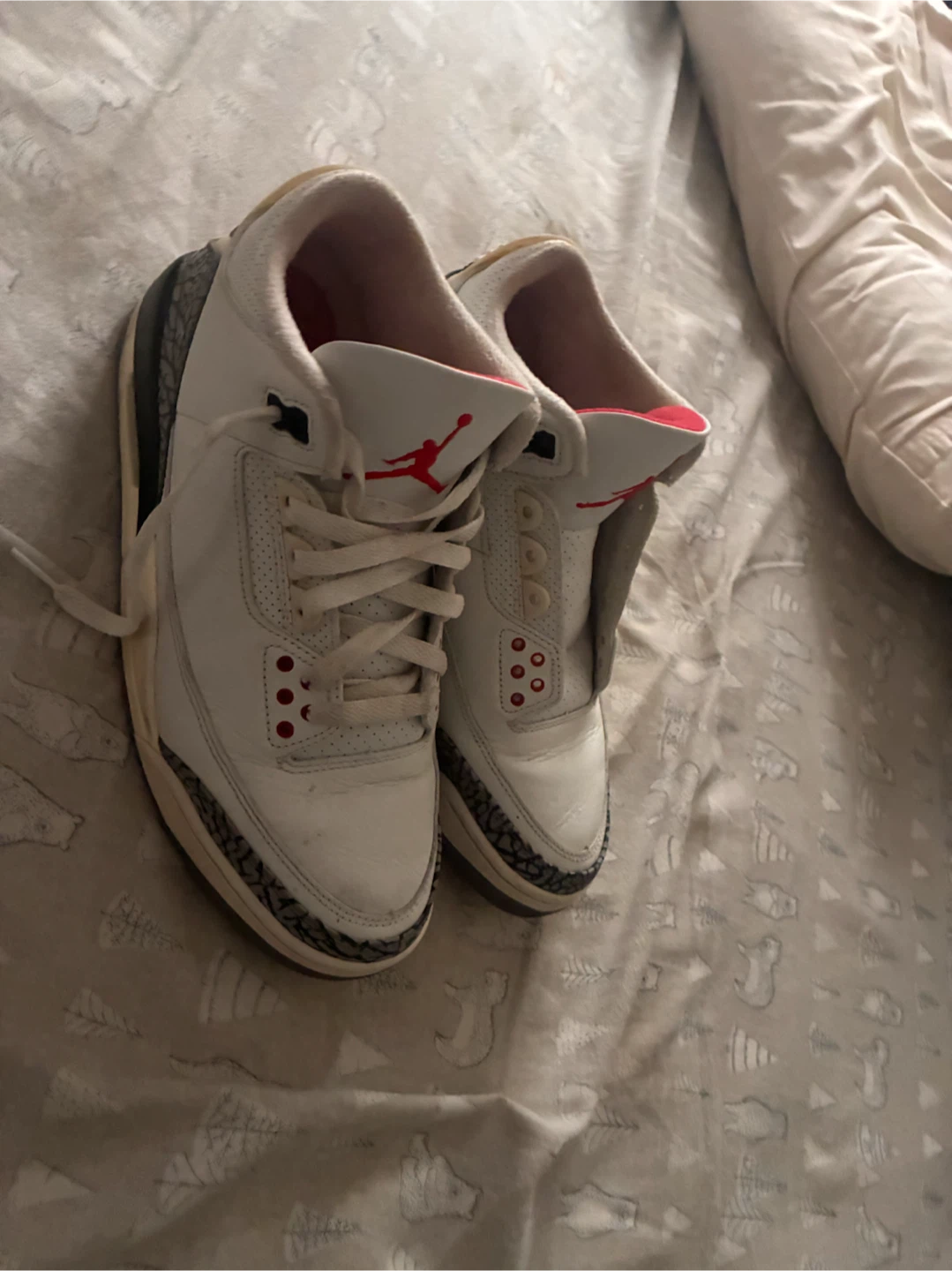 Nike Air Jordan 3 White Cement Reimagined Size 9