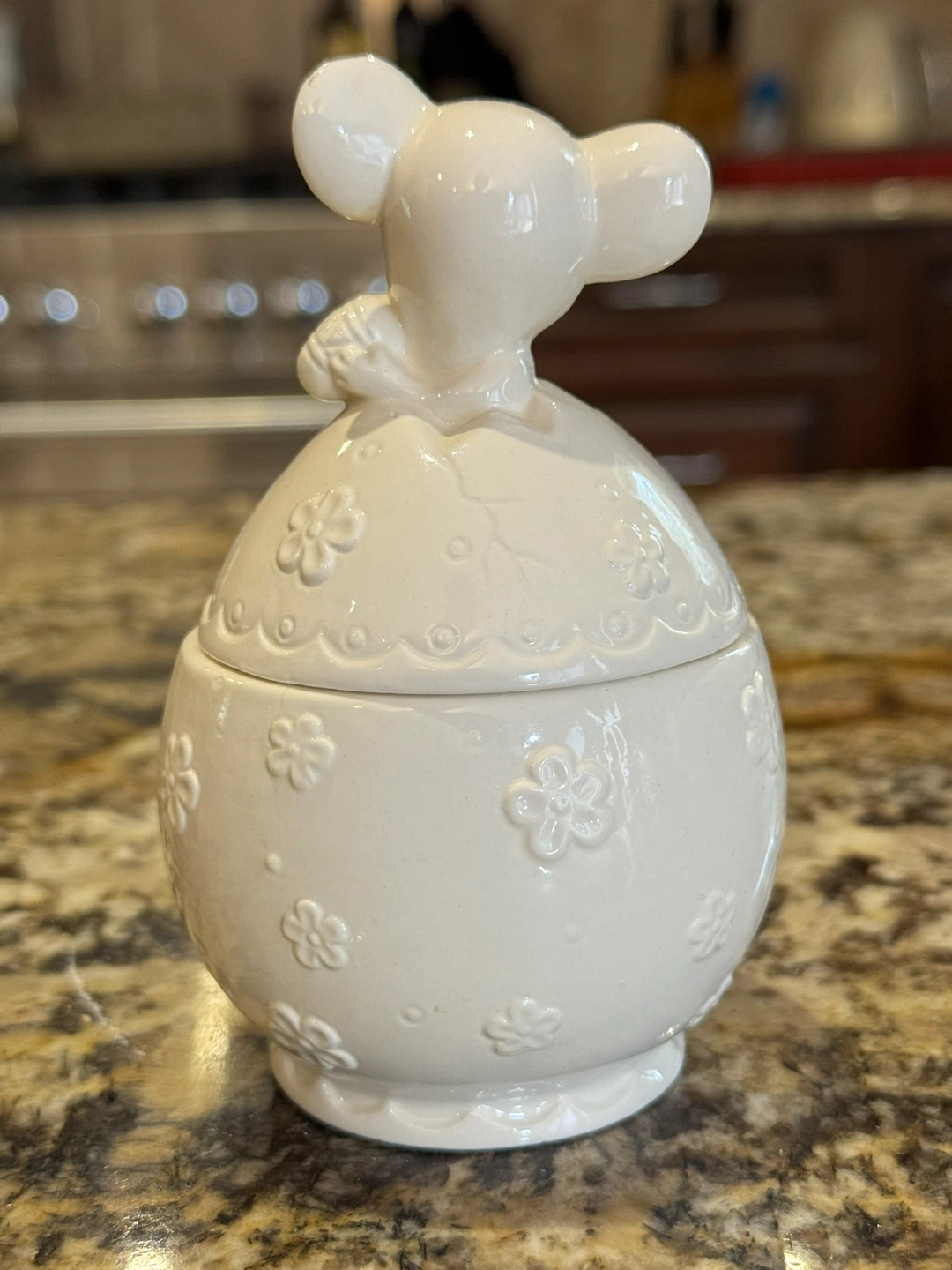 Ceramic Mouse Lidded Jar - photo 2