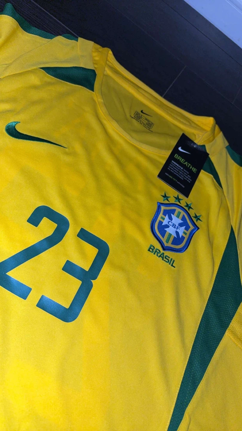 Nike Brazil Kaka #23 Jersey Size M