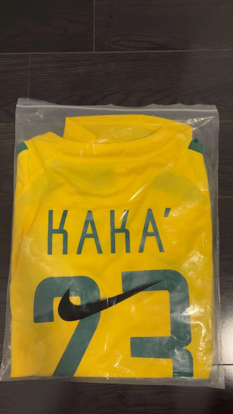 Nike Brazil Kaka #23 Jersey Size M - photo 2