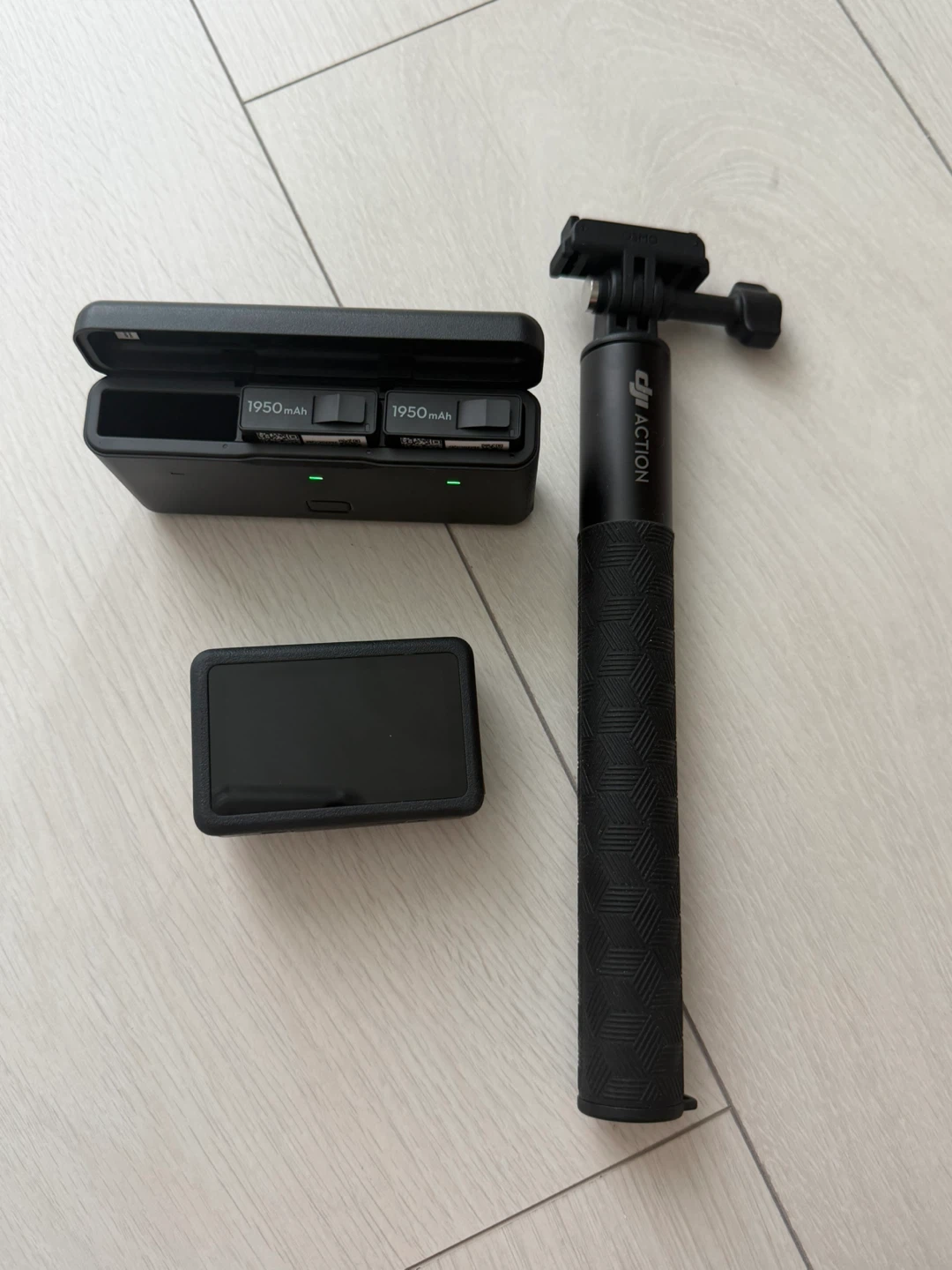 DJI Osmo Action 6 Adventure Combo - photo 4