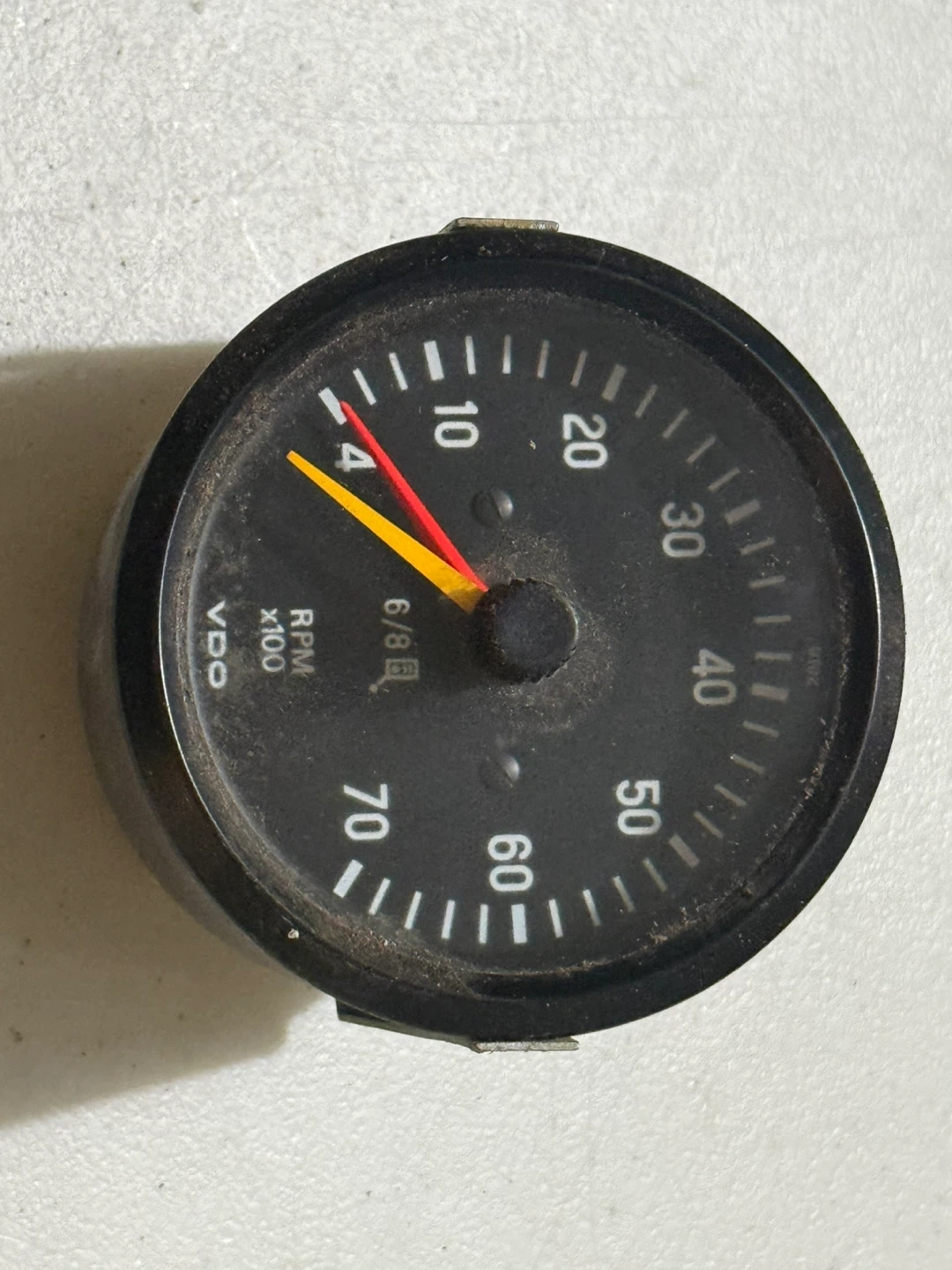 VDO RPM Gauge x100