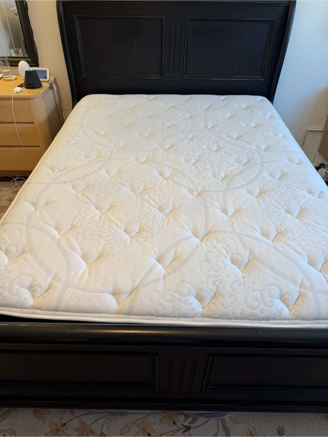 Kingsdown queen mattress
