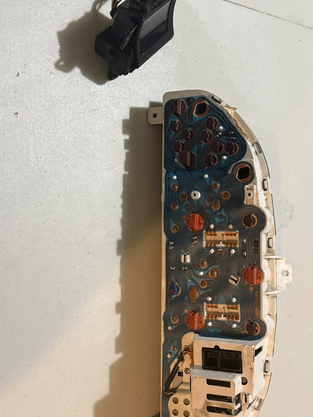 Nissan Kanto Seiki Instrument Cluster - photo 2