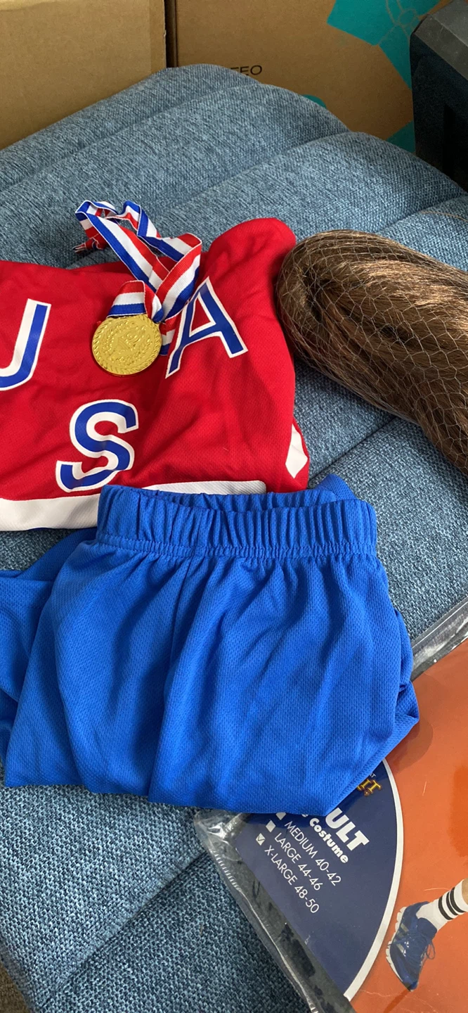 The Olympian Costume By Spirit Halloween - photo 2