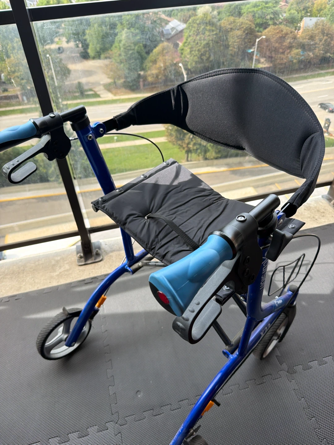 Drive Medical Excursion X23 Rollator - photo 2