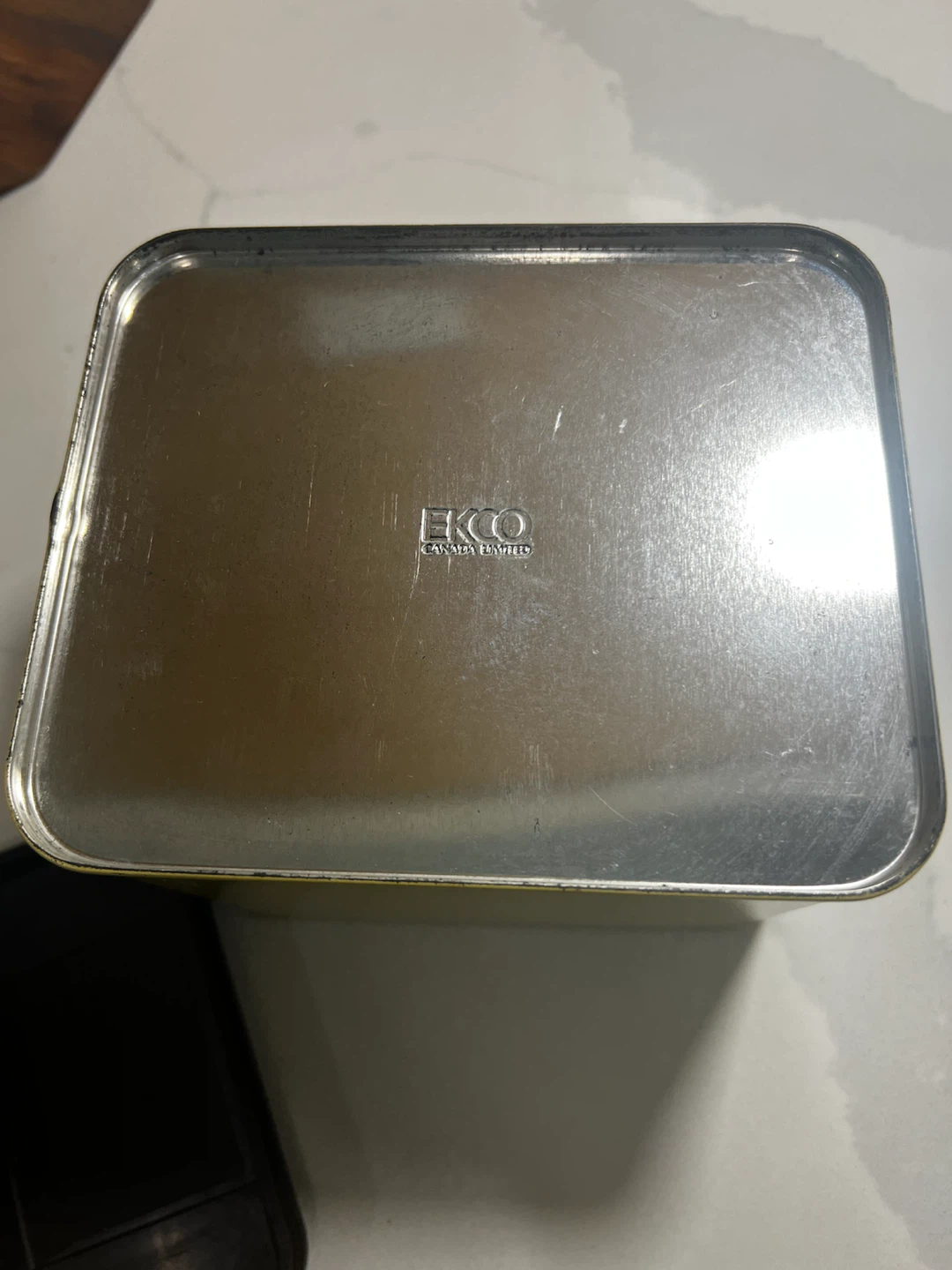 Vintage Ekco Canada Limited Metal Storage Tin - photo 4