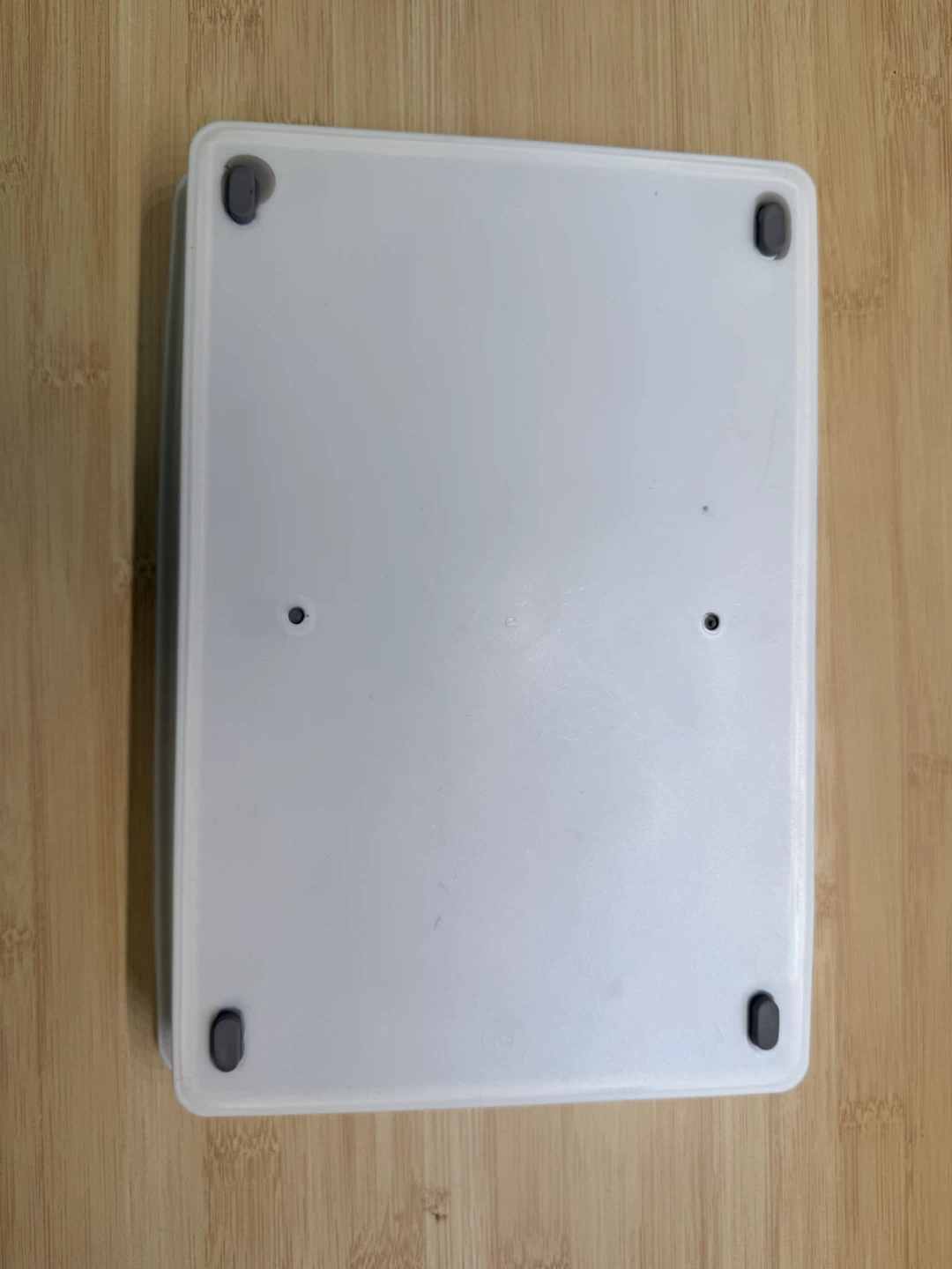 White Plastic Serving Tray with Non-Slip Mat - photo 2