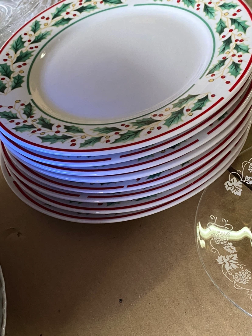 Moda Concept Porcelain Holiday Plates - Set of 7 - photo 2