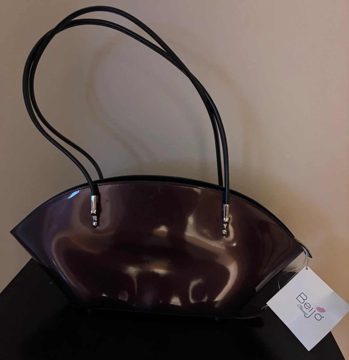 Beijo Classic Handbag