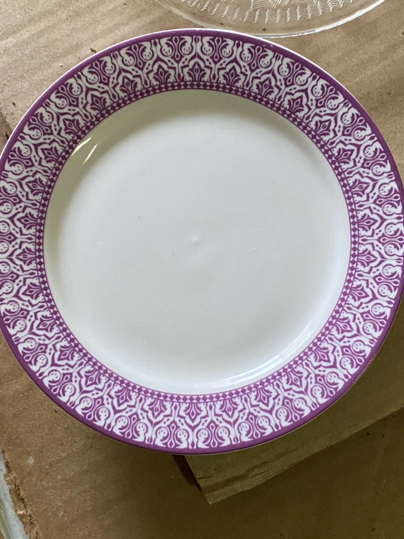 Ciroa Simple Serve Porcelain Plates
