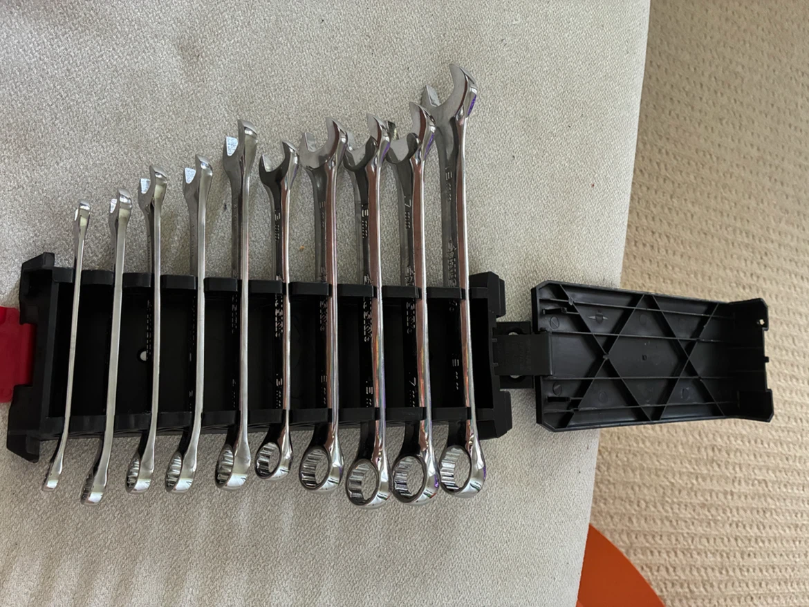 MOVING SALE: Husky 10-Piece Combination Wrench Set - photo 3