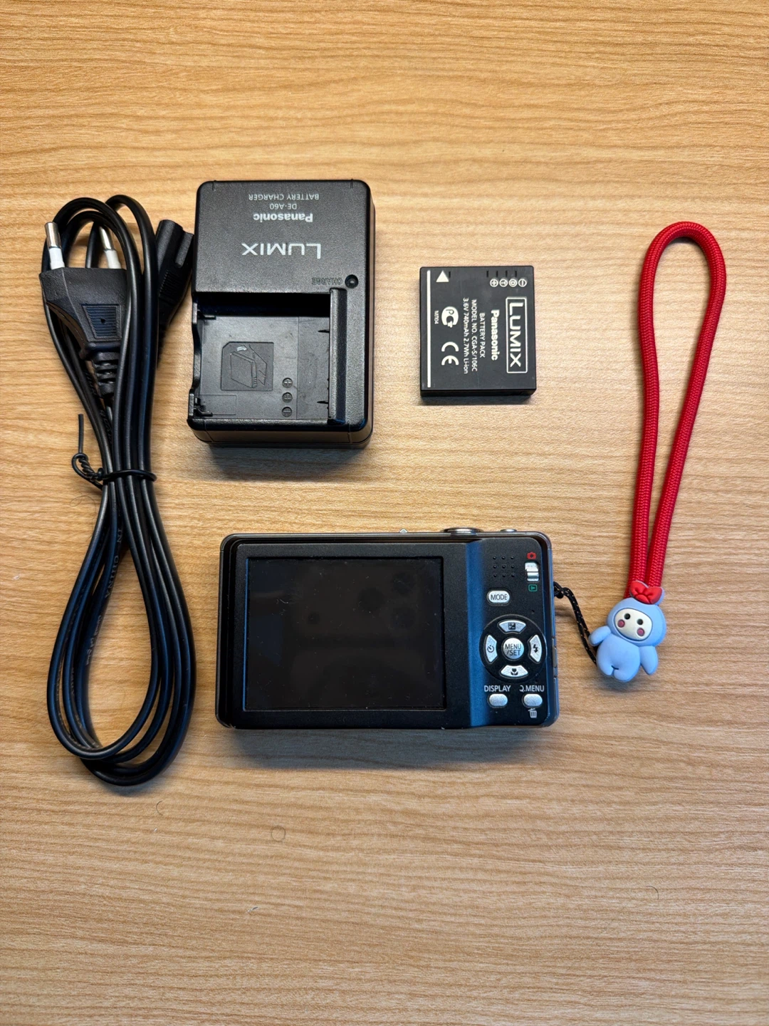 Panasonic Lumix 12MP Digital Camera with Charger