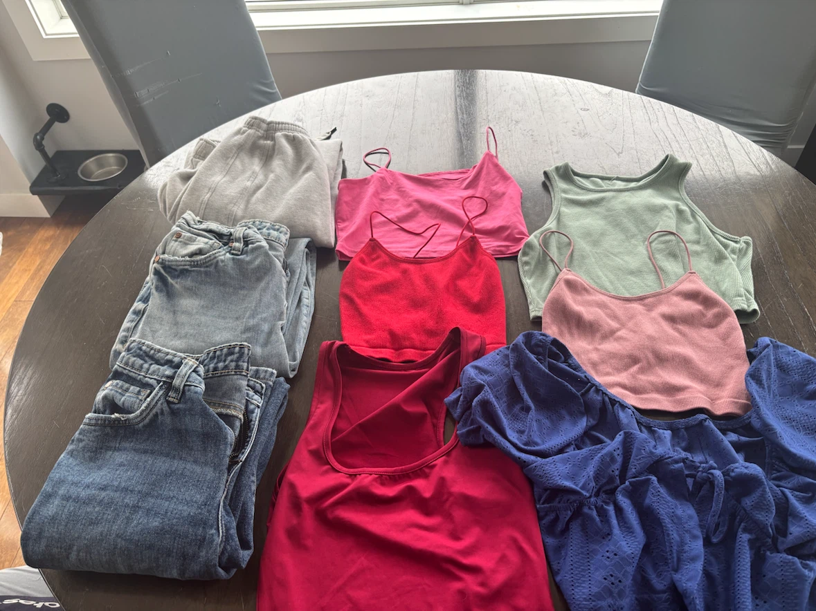 Assorted Women's Clothing Bundle- Size small 00