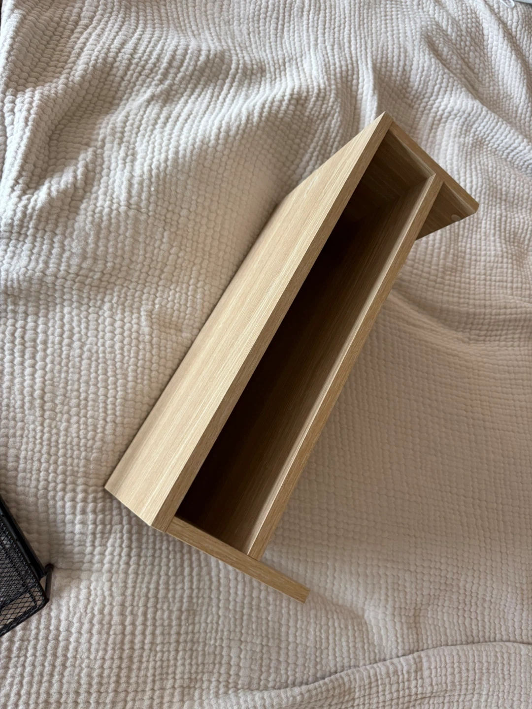 Moving sale - organizer items