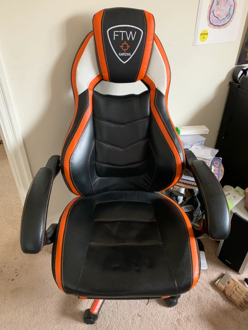 FTW Gaming Chair Black and Orange - photo 2