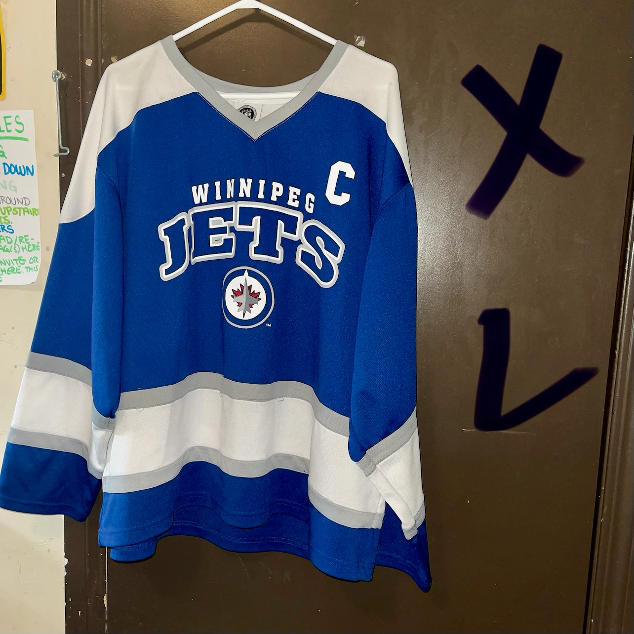 Winnipeg Jets Jersey Size XL