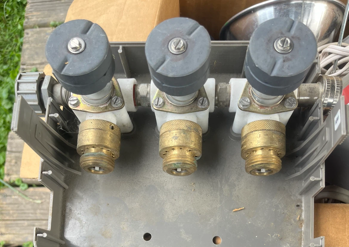 Indo Pro-Portion Chemical Dispenser - photo 2