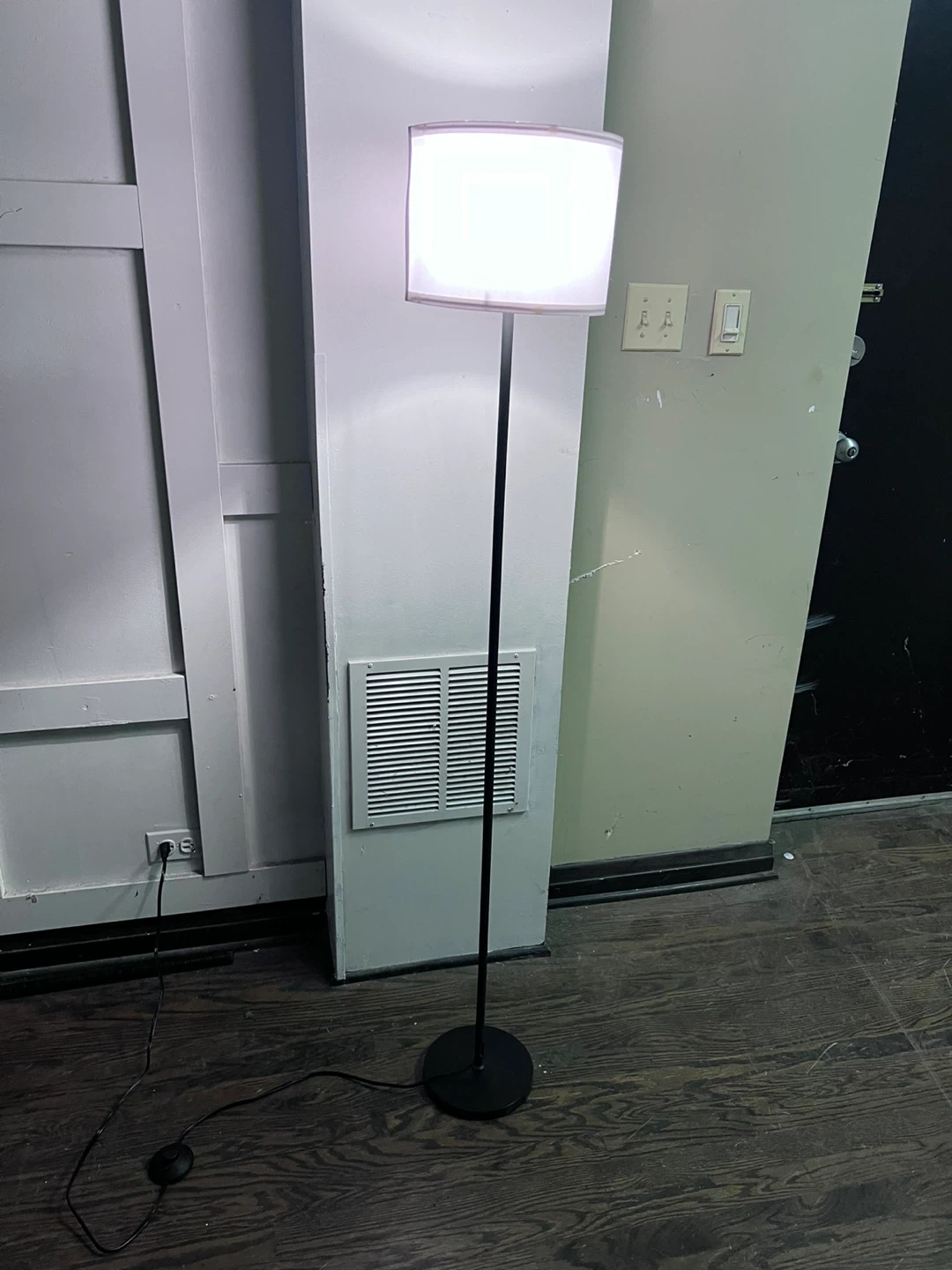 Minimalist Black Floor Lamp - photo 2