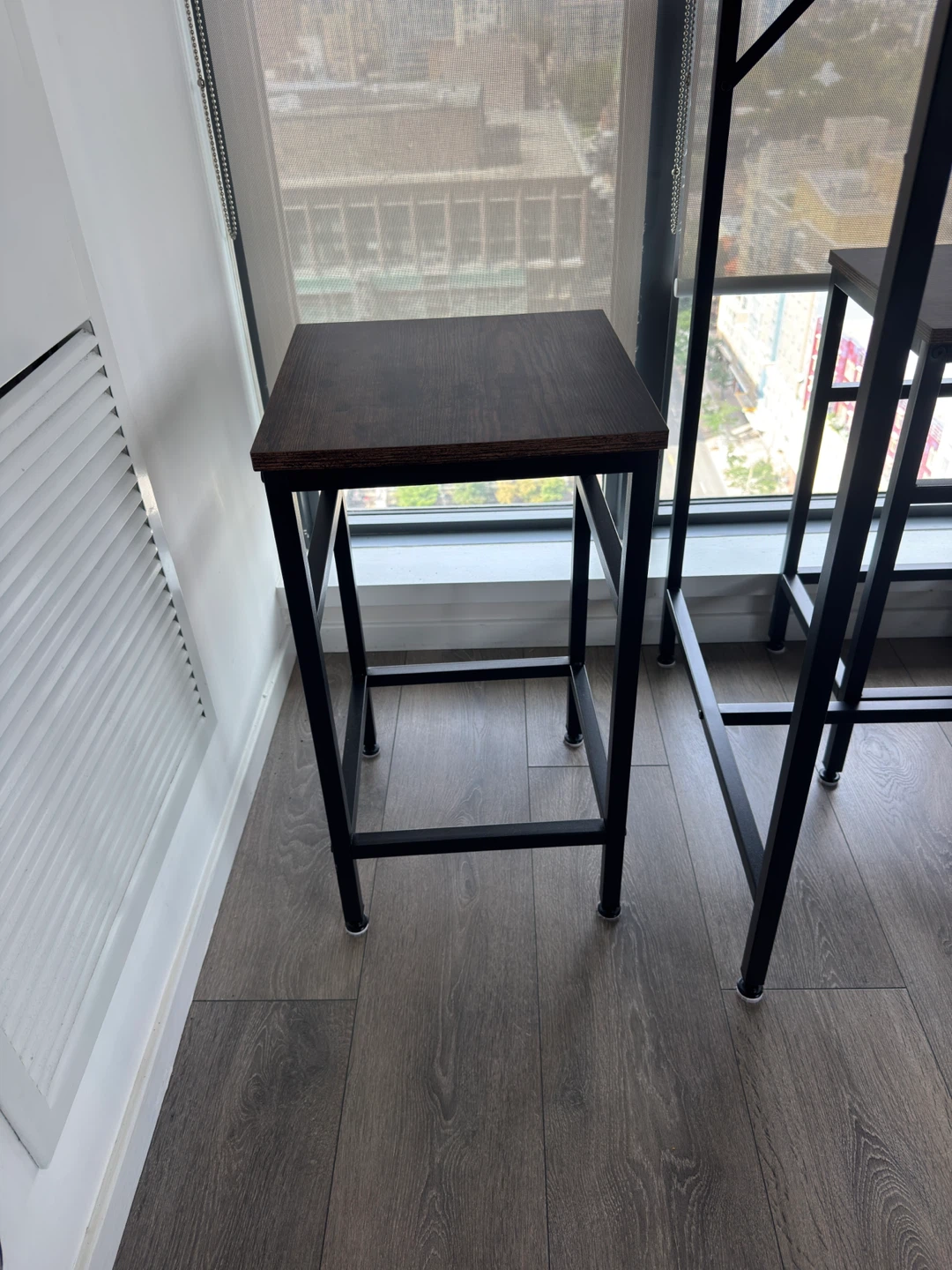 Bar-style Dining Table with 4 Stools - photo 5