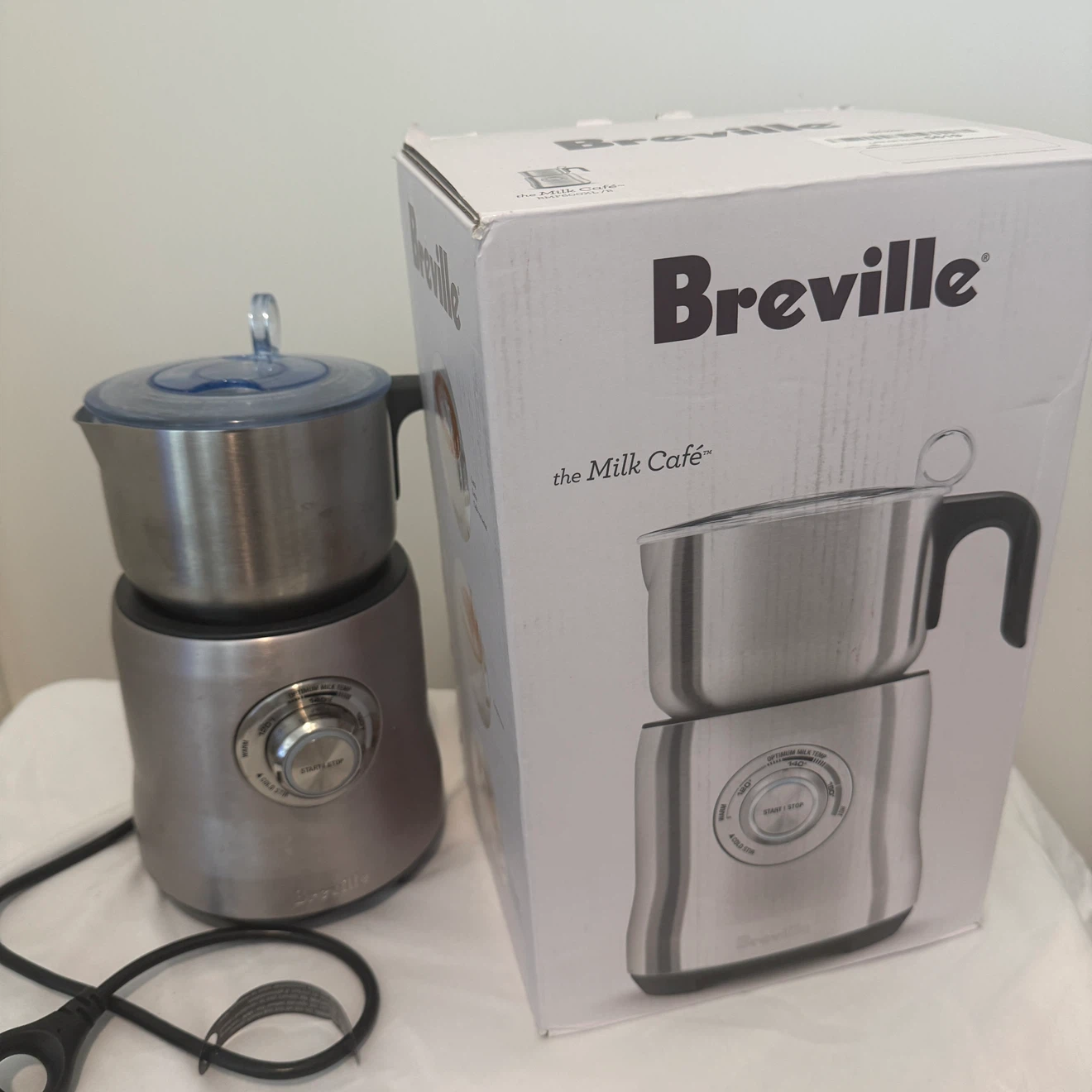 Breville BMF600XL Milk Cafe Milk Frother
