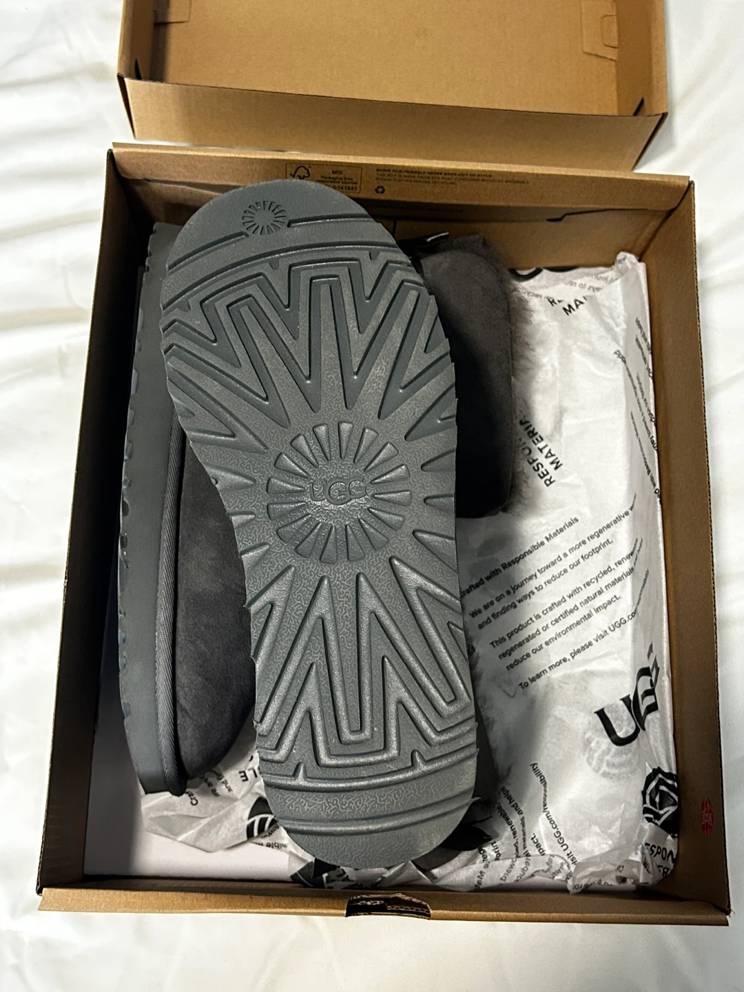 UGG Mini Bailey Bow II Boots - Grey, Size 8 - photo 4