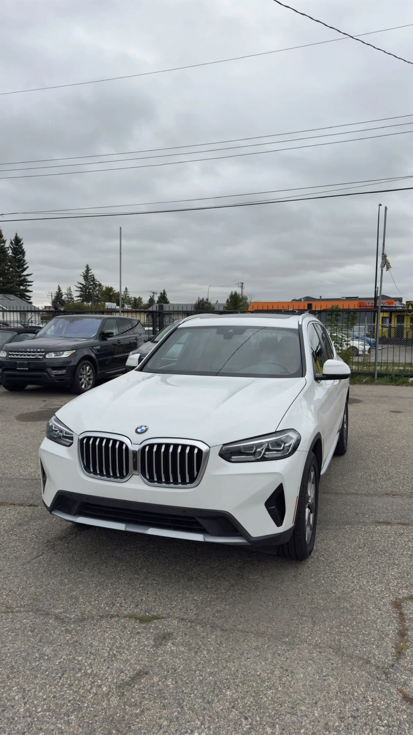 2022 BMW X3 xDrive – 98,900 km