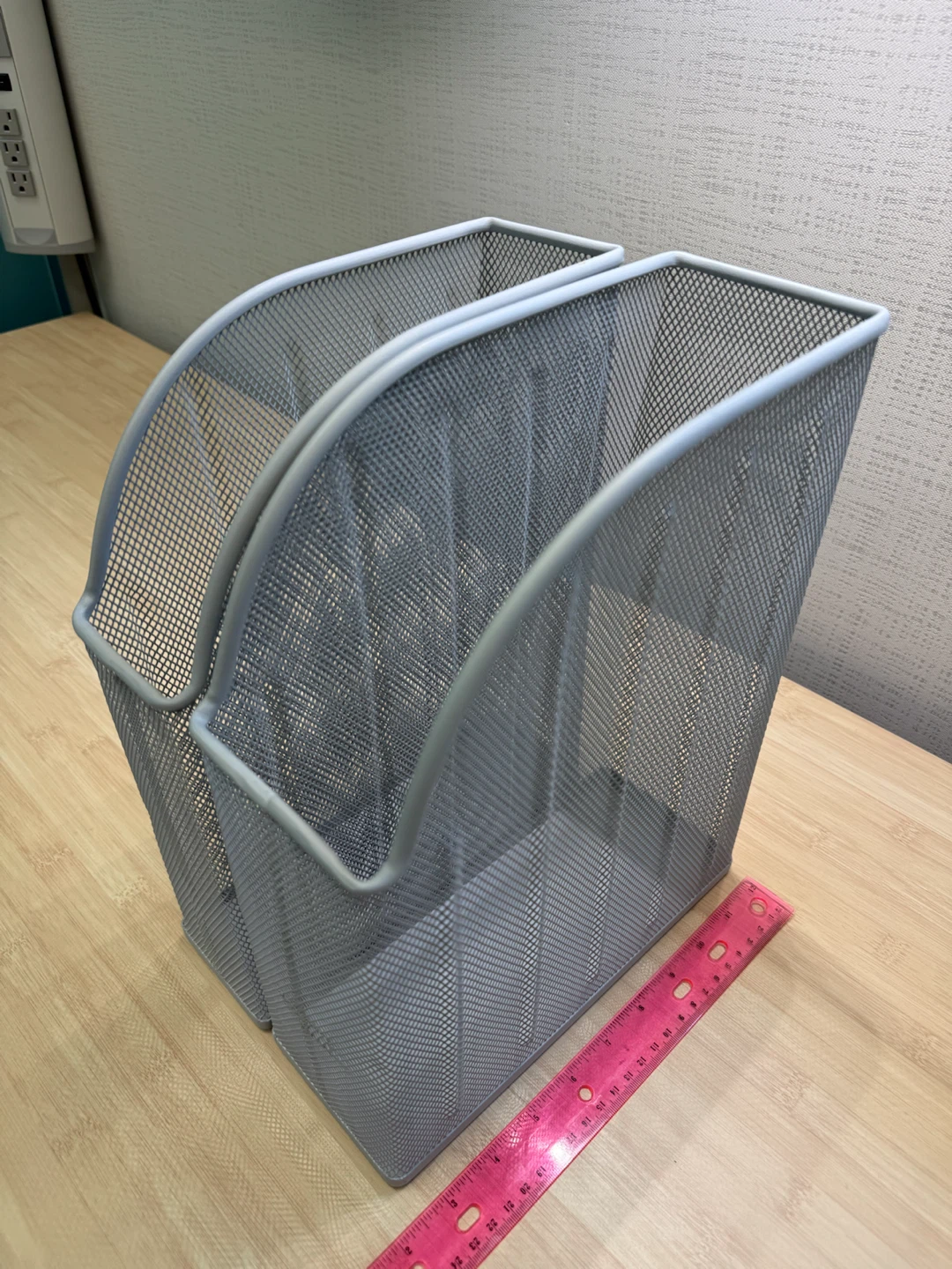 Set of 2 Metal Mesh Magazine Holders - photo 4
