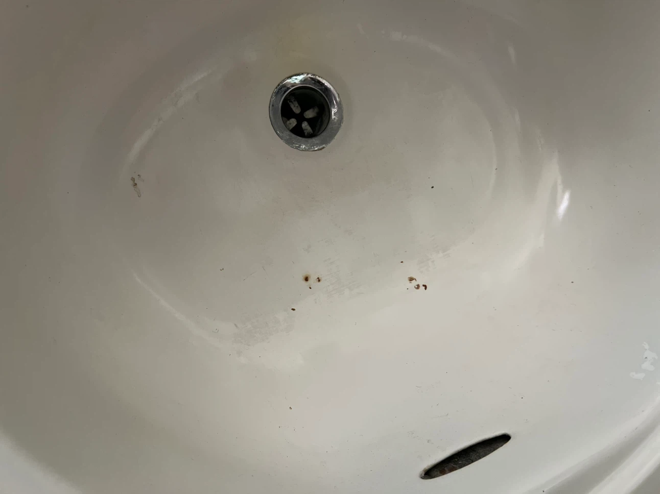 American Standard white bathroom sink with faucet - photo 3