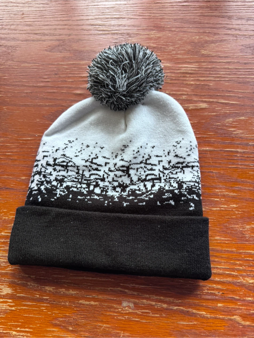 Canada Knit Pom Pom Toque
