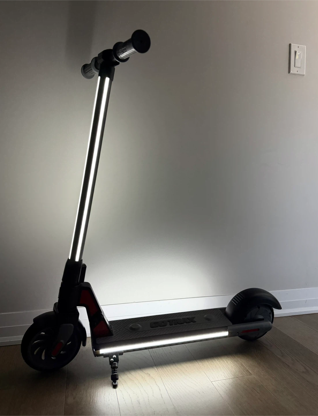 Gotrax GKS Plus Kids Electric Scooter (6-12 years up to 70 kg) - photo 2