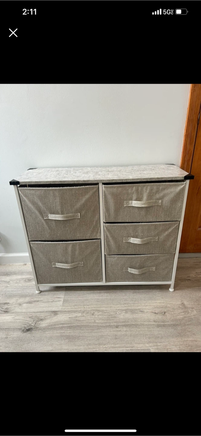 Dresser