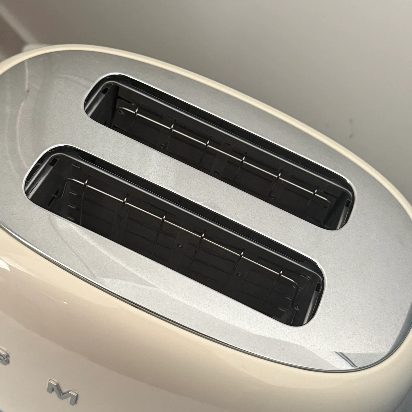NEW Smeg 2 Slice Toaster - photo 2