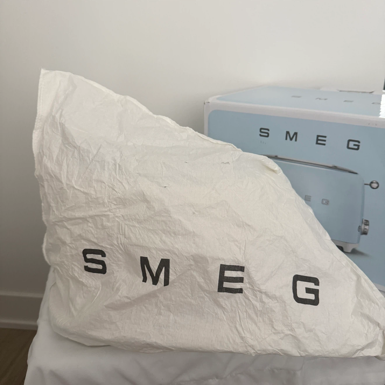 NEW Smeg 2 Slice Toaster - photo 4