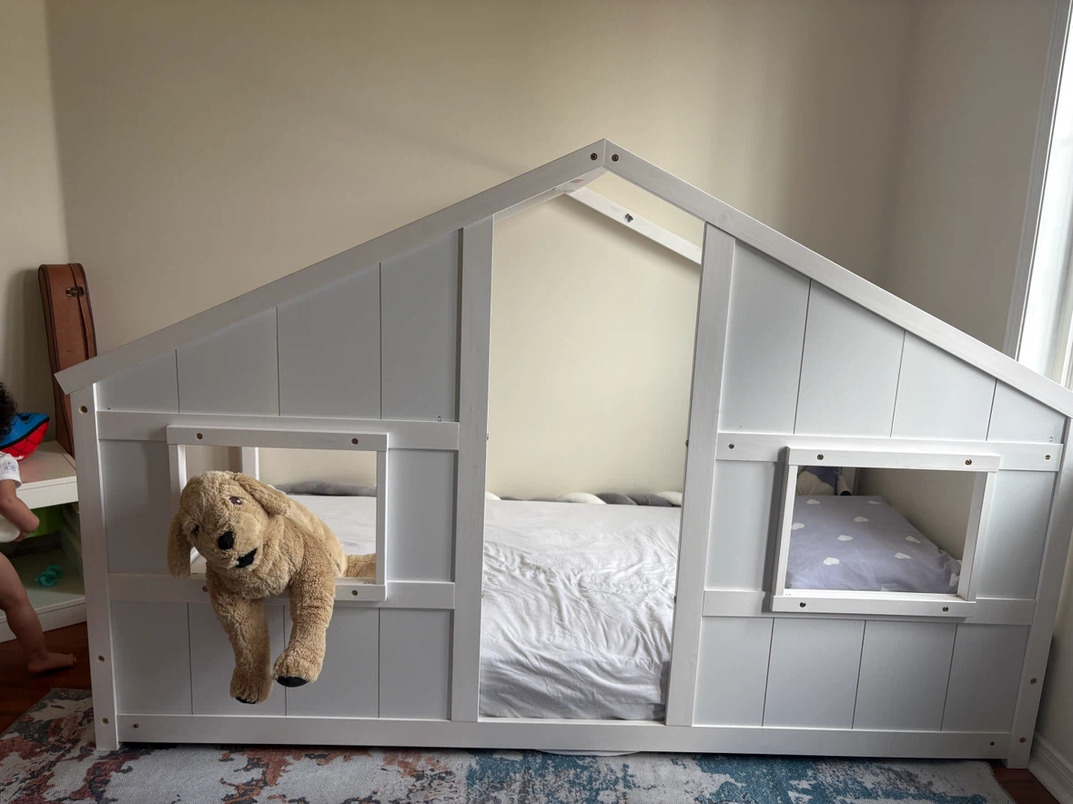 White House Frame Twin Bed