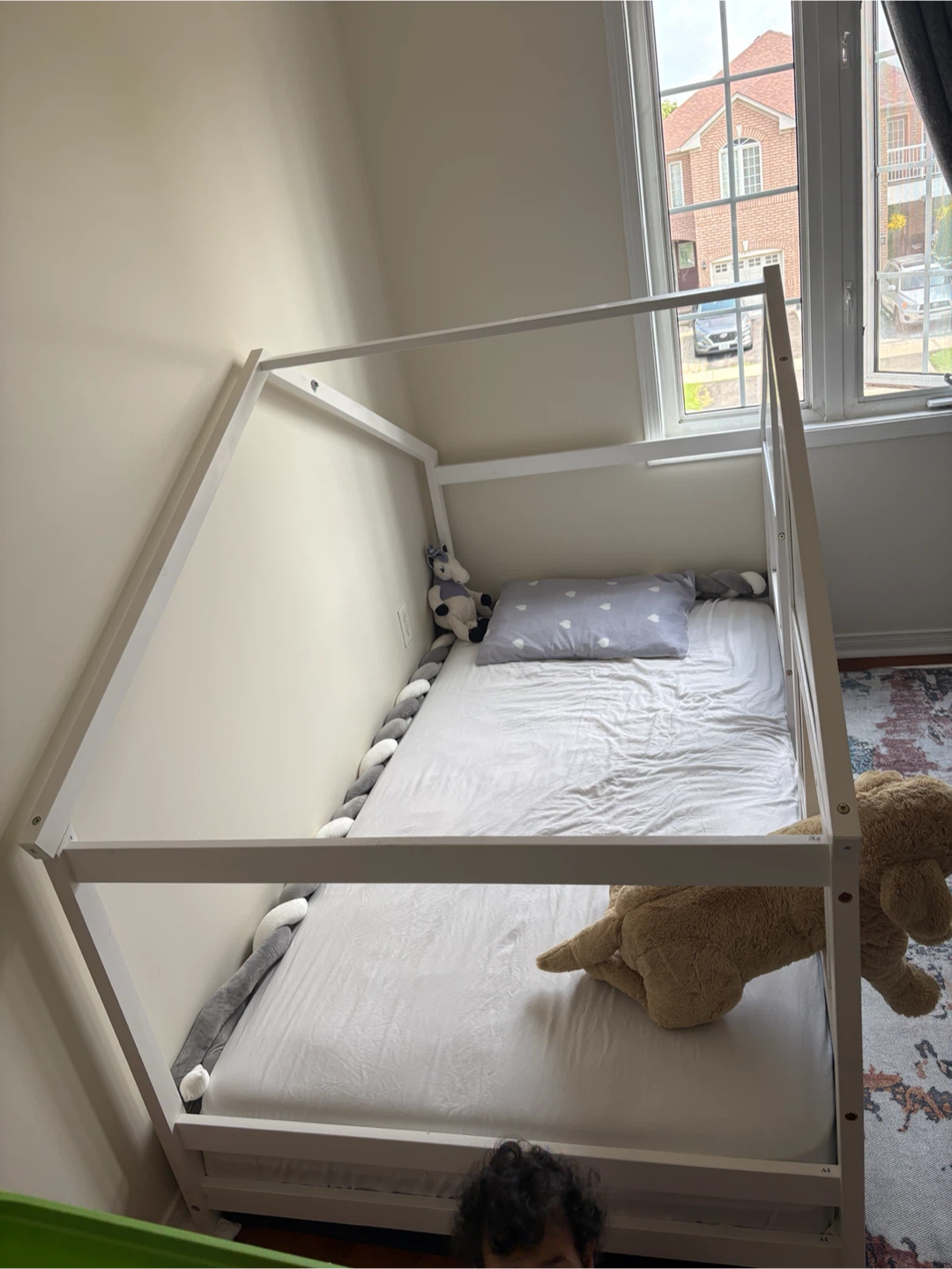 White House Frame Twin Bed - photo 3