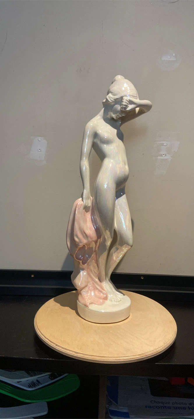 Lladro Style Nude Figurine - photo 3