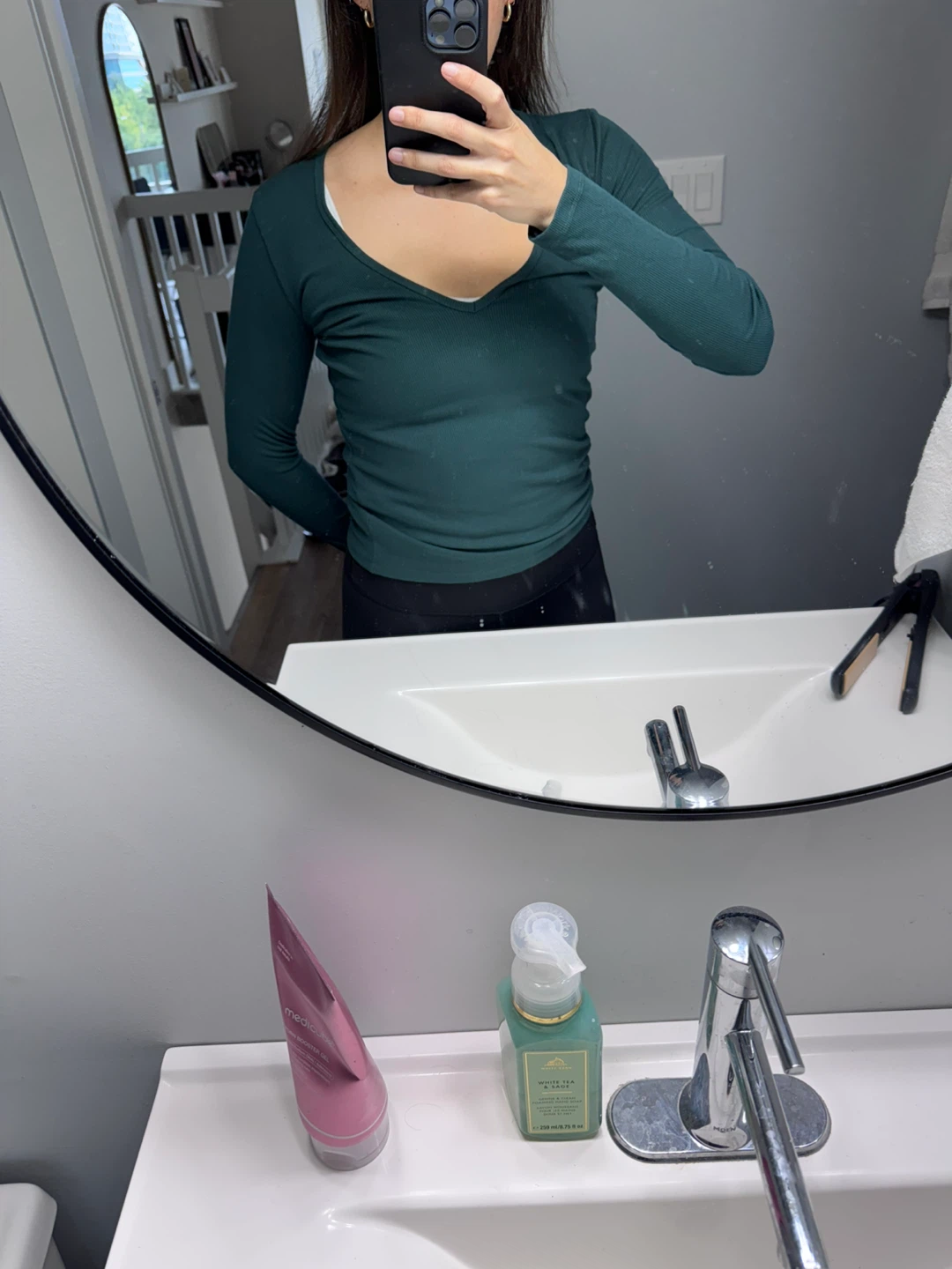 Wilfred Free long sleeve top, size Small