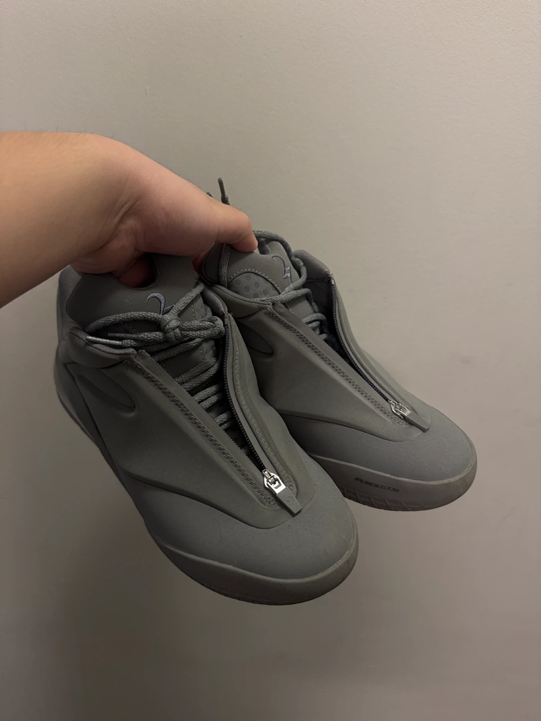 Shai 001 - Grey size 11