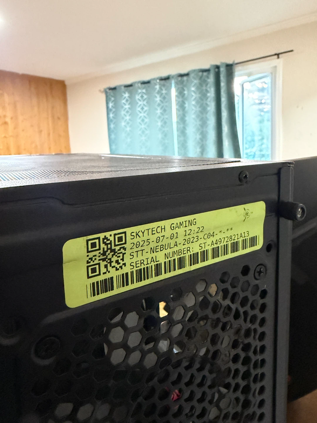 Skytech Gaming PC and Curved MSI Monitor Set - photo 2