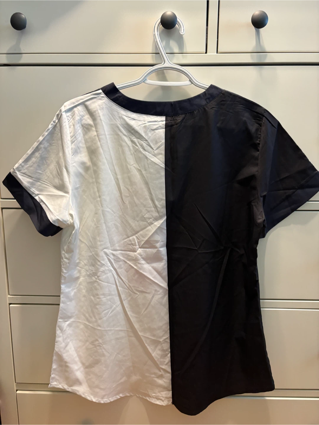 Women’s Shirt Size Large $5 firm - photo 2