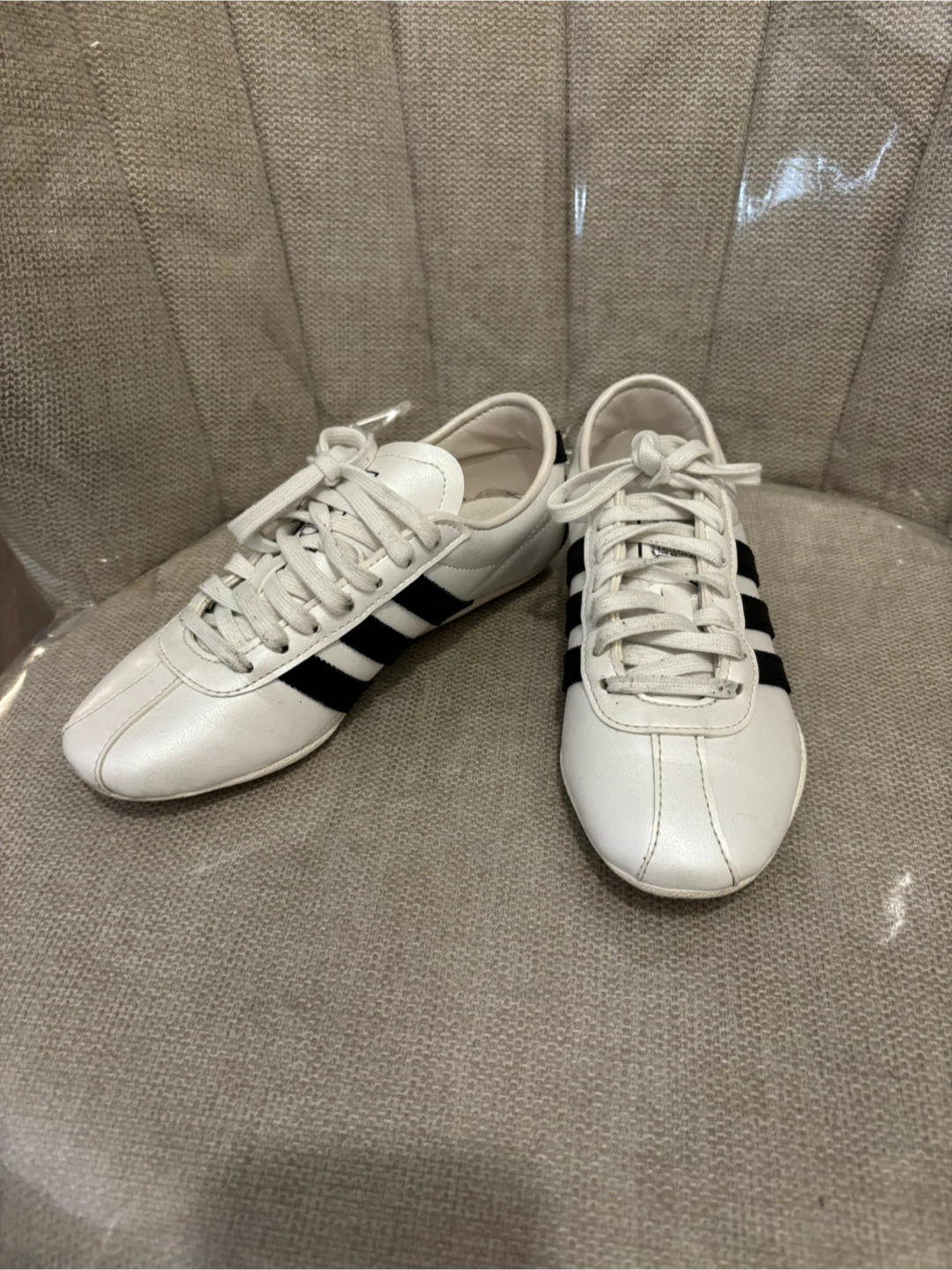 Adidas Tokyo women shoe